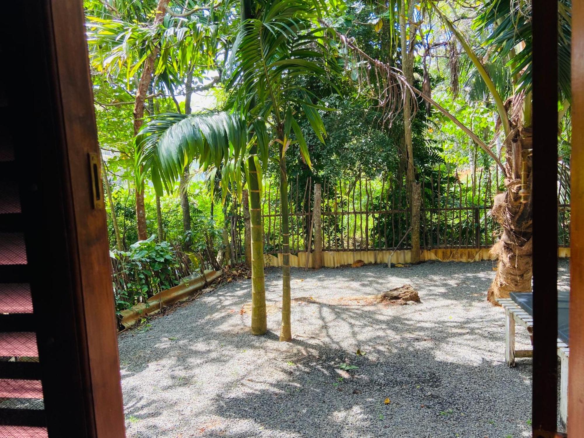 Leo Homestay Dickwella Zewnętrze zdjęcie