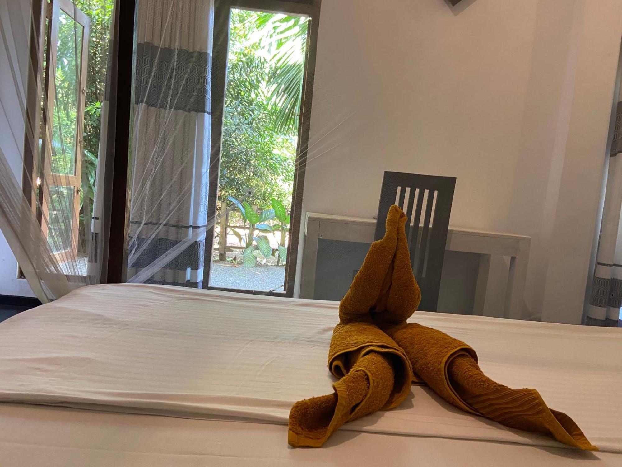 Leo Homestay Dickwella Zewnętrze zdjęcie